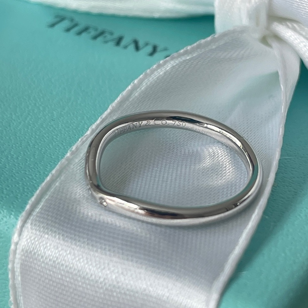 Tiffany & Co. Elsa Peretti Wedding Band in White Gold Diamonds 4.5 NEW $1,300 - Picture 7 of 14